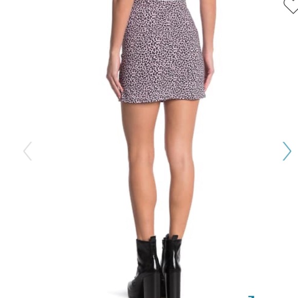 TOPSHOP Mini Skirt - Picture 2 of 2